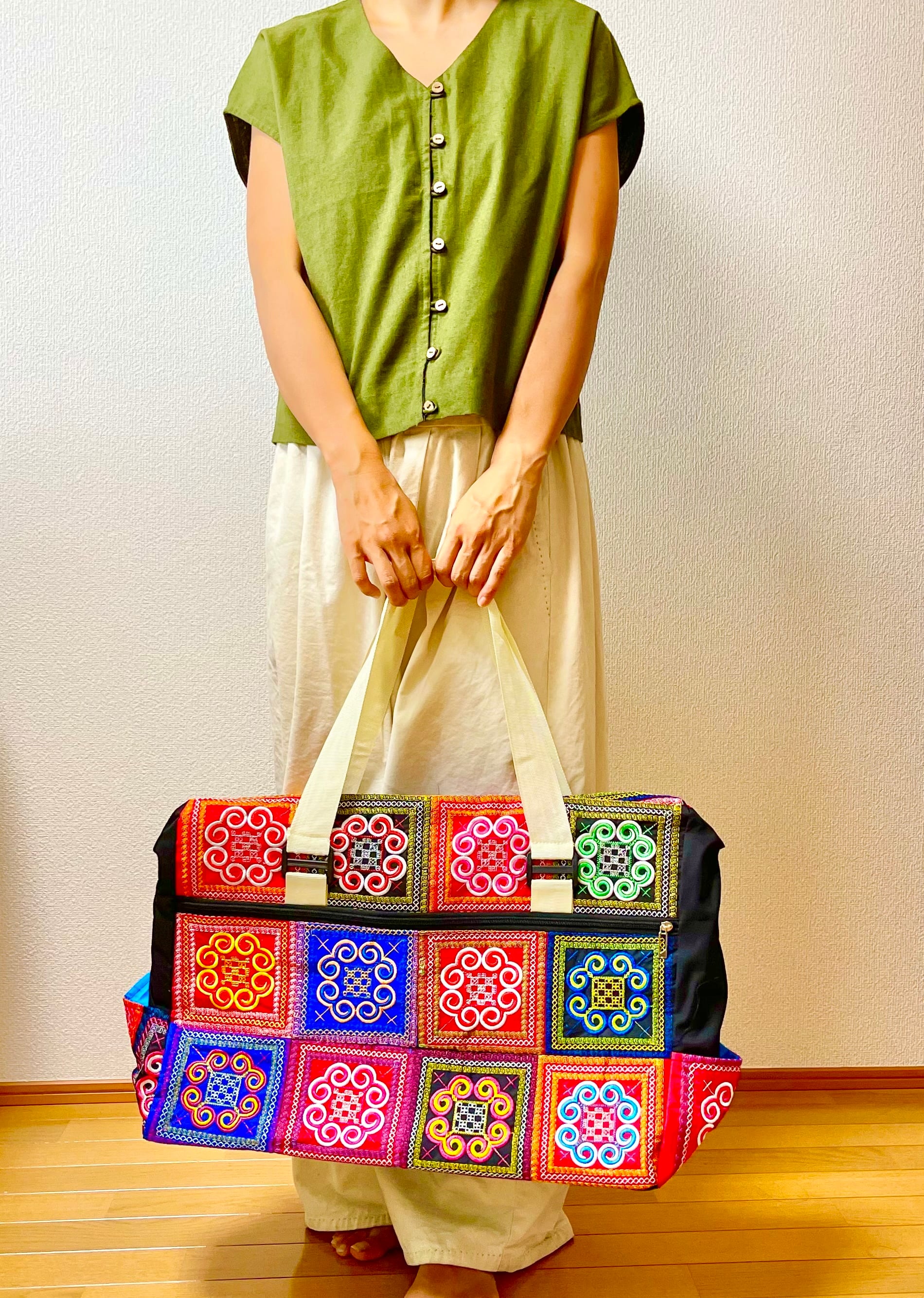 ベトナム カラフル刺繍 バッグ 大 | Hana＊Hana