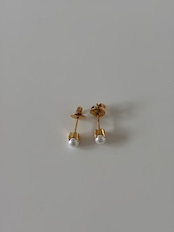 SS ドットパールピアス
