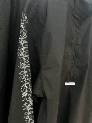 salvagepublic/ナイロンパンツ￥23,000(25,300)