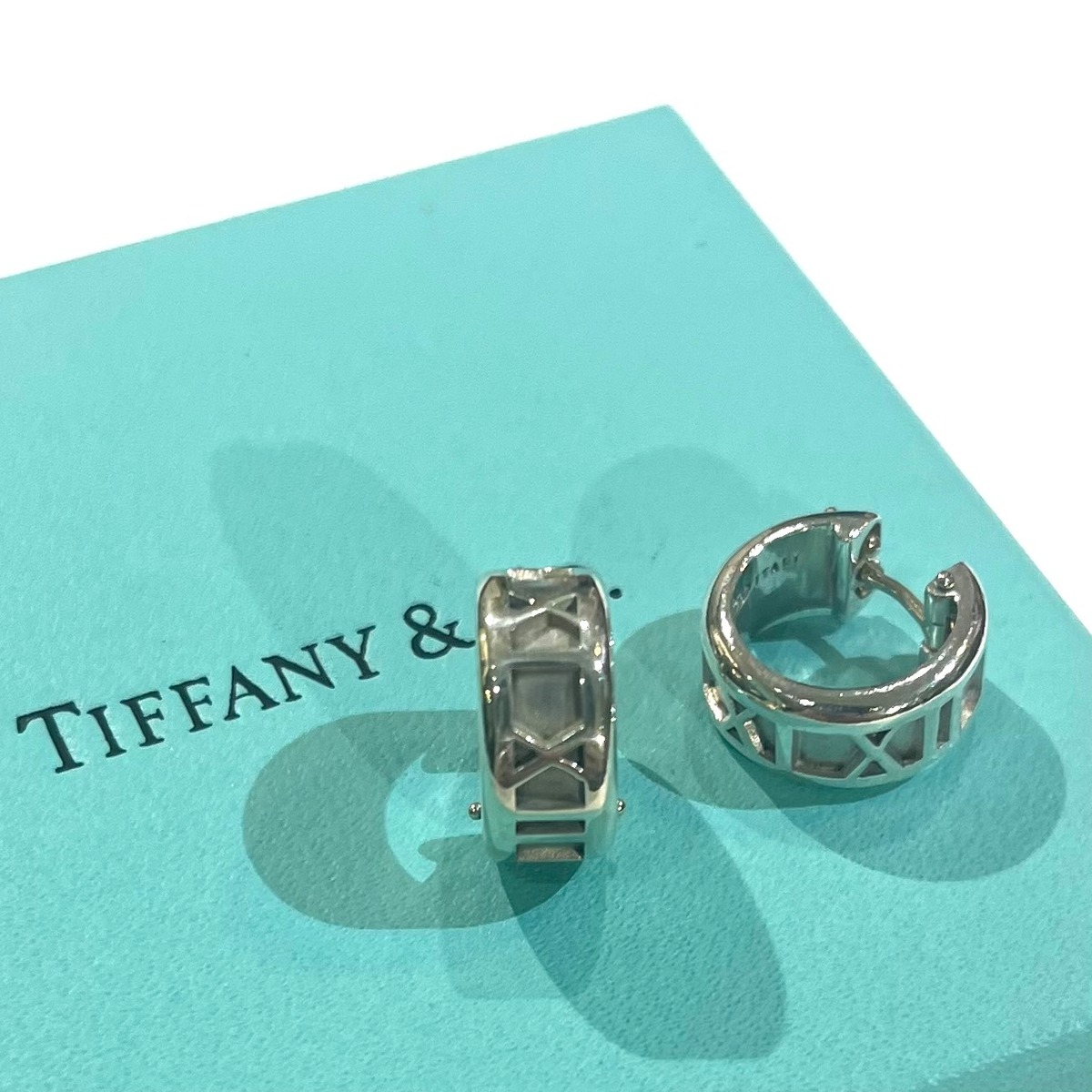 TIFFANY&CO.】2225 アトラス フープピアス／シルバー925／幅0.5cm×直径 