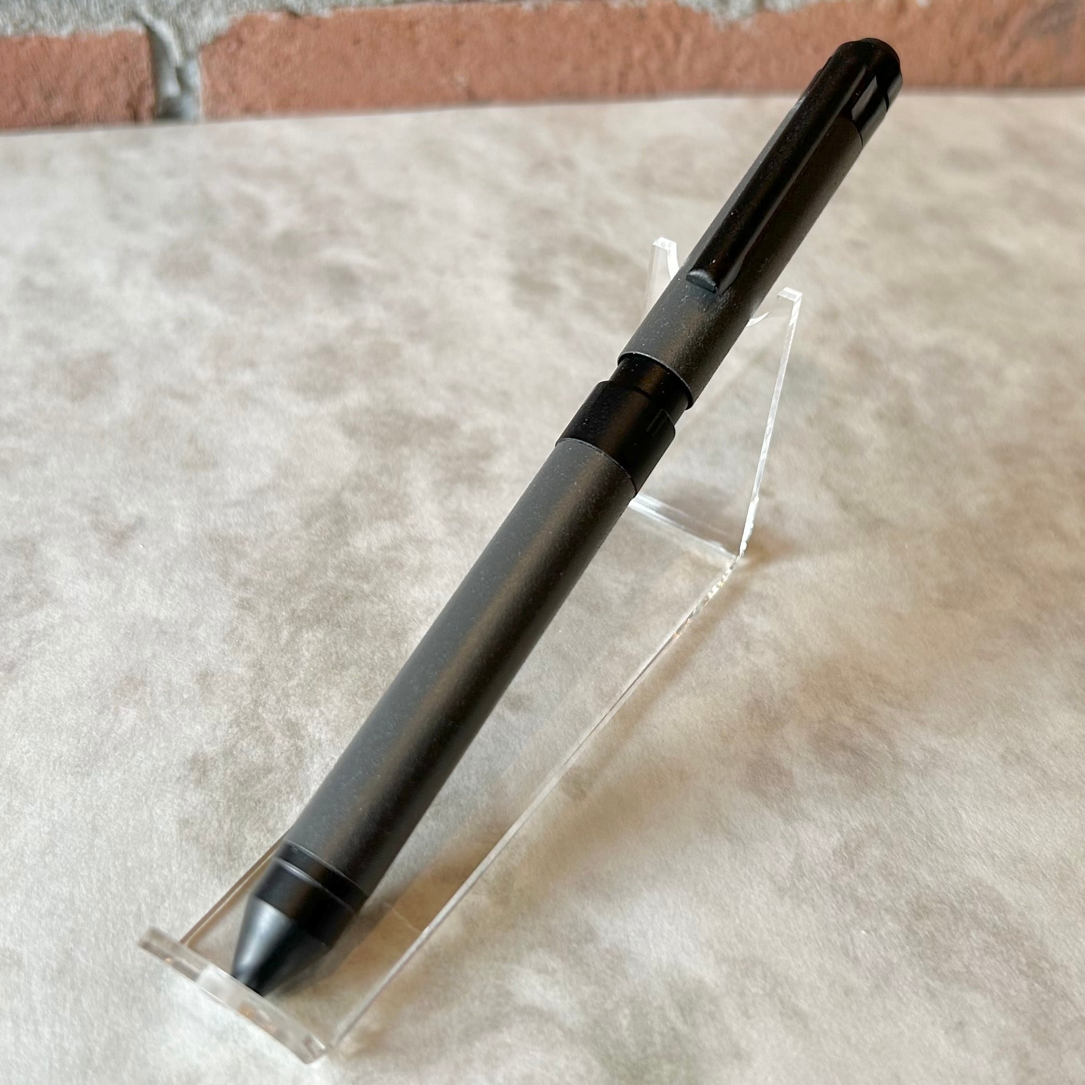 限定品】 ゼブラ 「シャーボX ST3 限定ダークトーンシリーズ」／多機能
