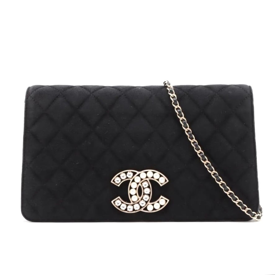 Extremely Rare ◇ CHANEL Matelassé Suede Chain Shoulder Bag with Rhinestones, Pearls, and Coco Logo – Black and Gold