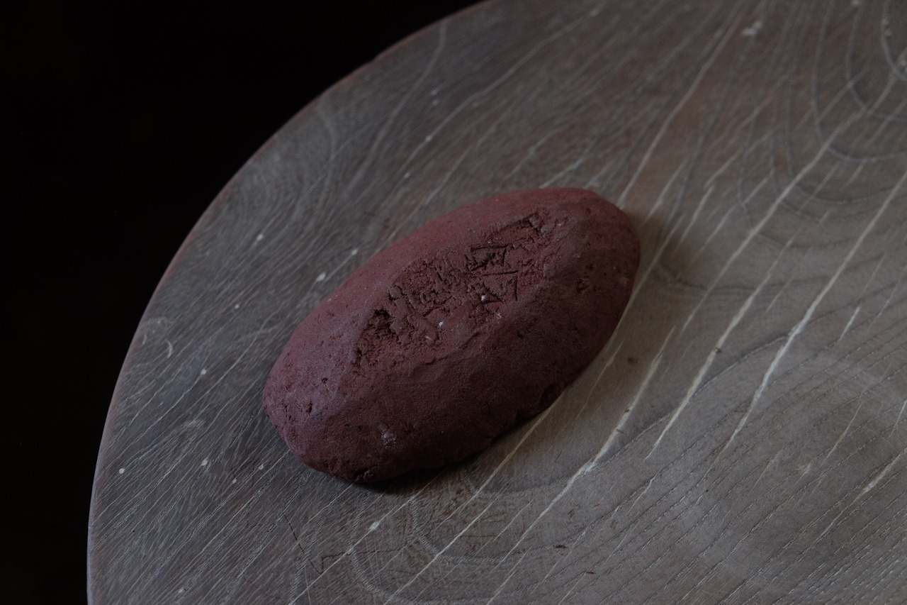 大曽土茶則/志郎　Oso-clay Tea caddy spoon/Shiro