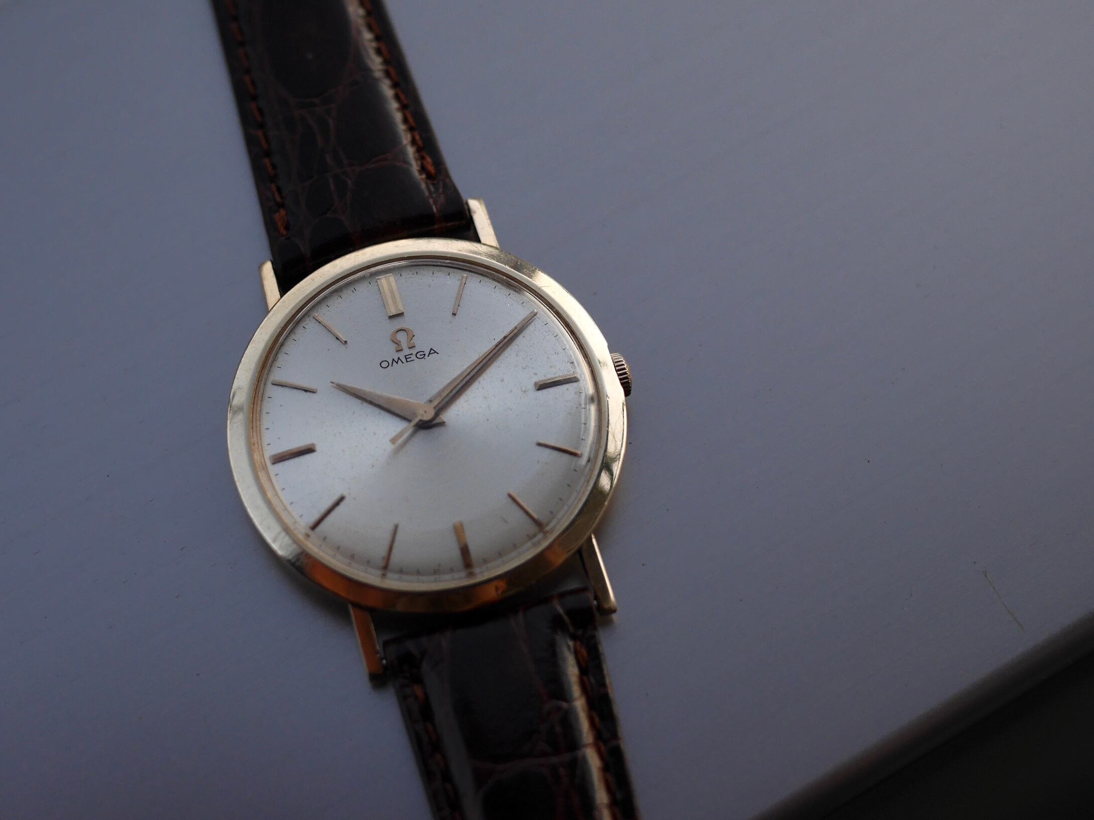 OMEGA】 1950s オメガ ノンネーム ドレスウォッチ 金張り ドルフィン