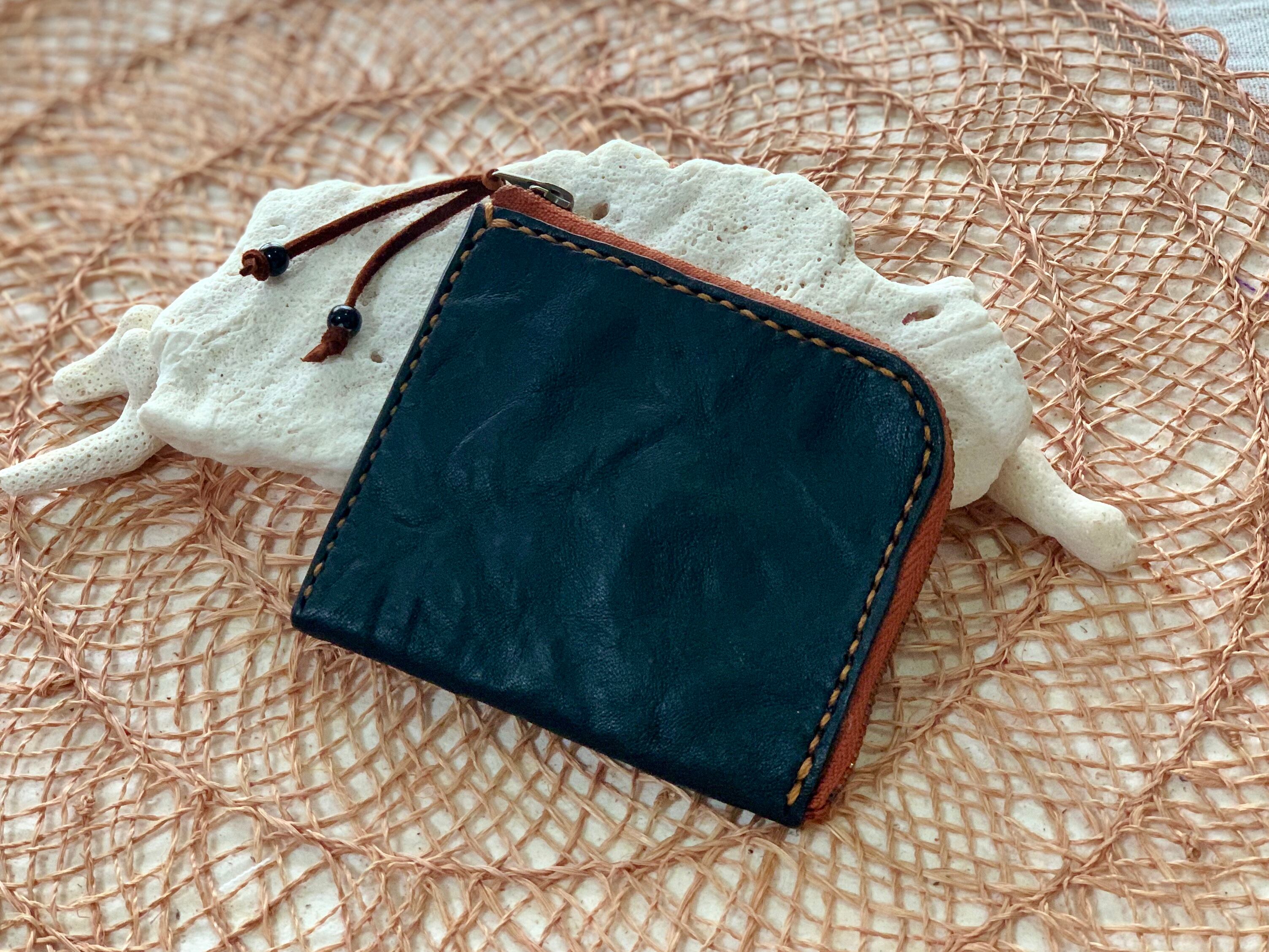 L字ファスナーミニウォレット     （ハンドウォッシュ）　革  黒