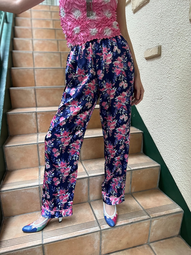 Navy × pink floral poly pants ( ネイビー × ピンク ポリ パンツ )