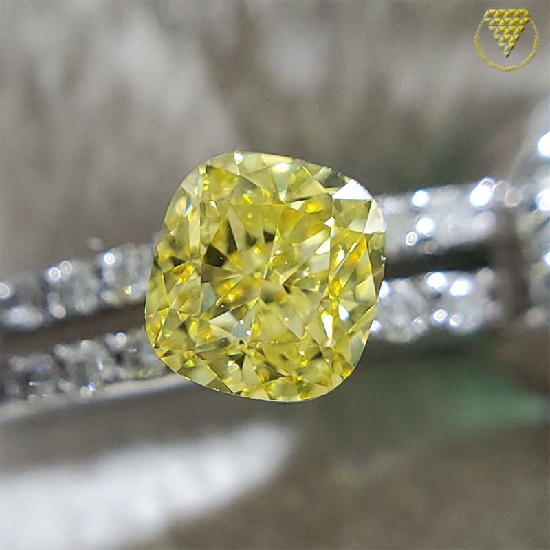 イェローダイヤモンドルース/ FANCY YELLOW/ 0.300 ct.