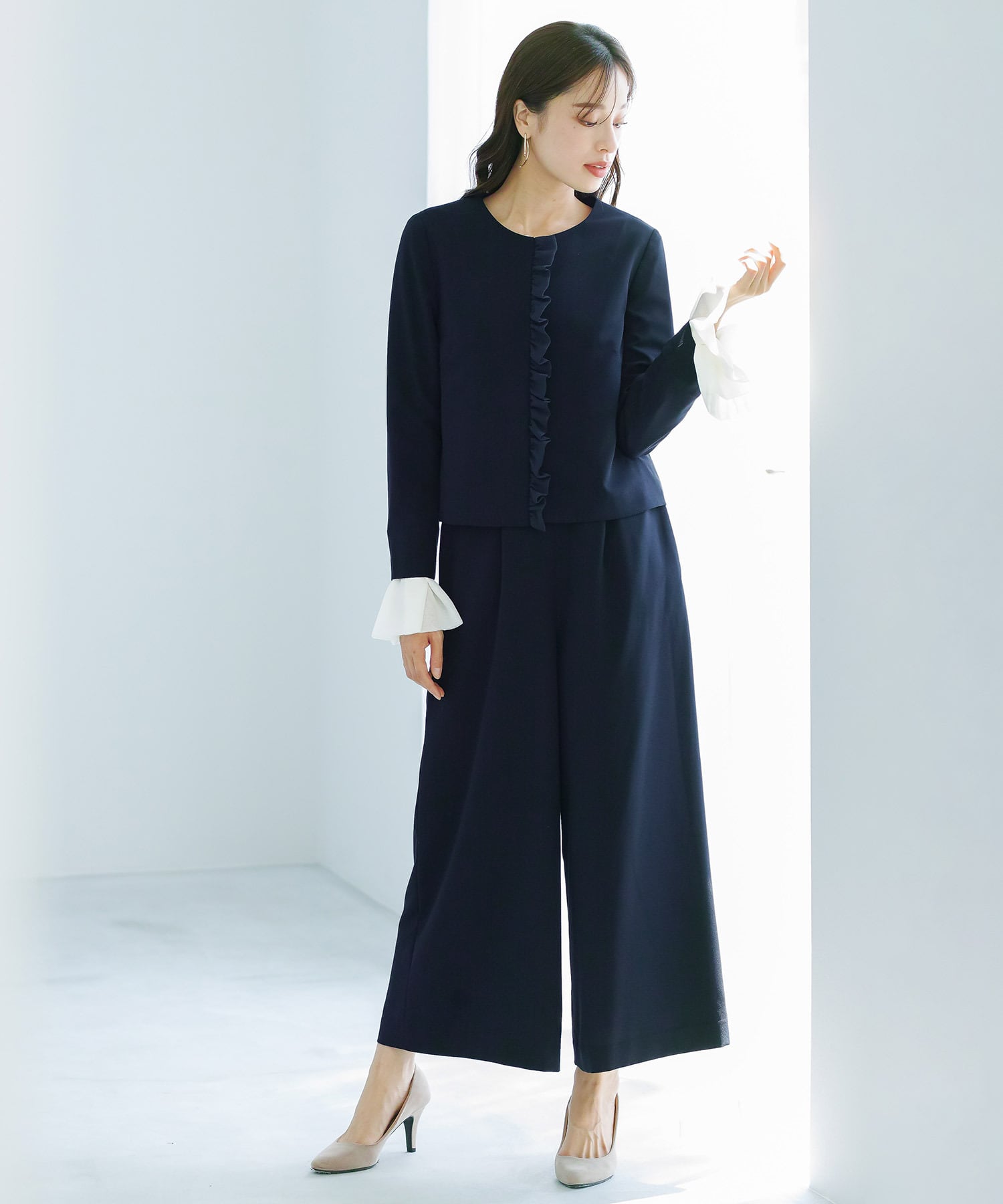 ネイビー　紺　フリルノーカラージャケット　ワイドパンツ　2点セット　大きいサイズ 最強配送】喪服・礼服【洗える×ストレッチ×防シワ】フリルノーカラー