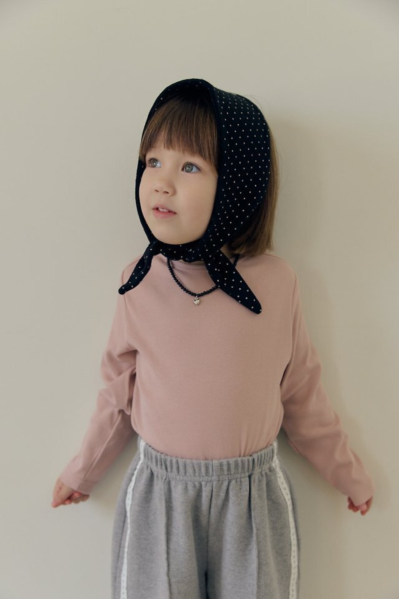 韓国子供服 / 26Autumn / 〖取寄〗MOME / ポイントスカーフ / キッズ服 /ナチュラル服 / 秋服 *FREE*
