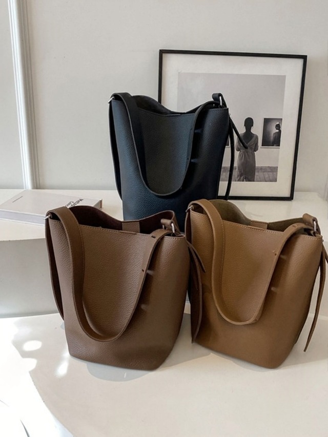 Daily Shoulder Tote Bag