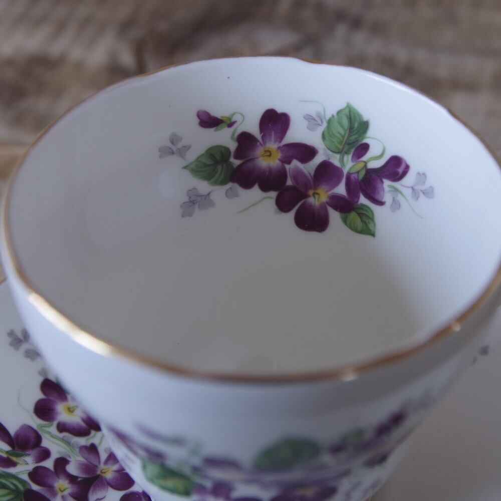 Duchess ダッチェス ヴィオレッタ Violetta コーヒーカップ ソーサー すみれ 花柄 3 イギリス ヴィンテージ 食器 陶器 レトロ アンティーク Flohmarkt フローマルクト