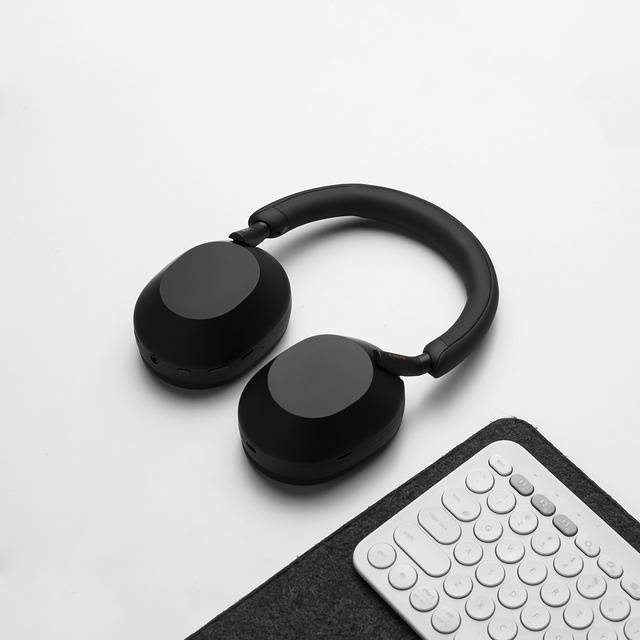 SAMPLE ITEM SAMPLE ITEM