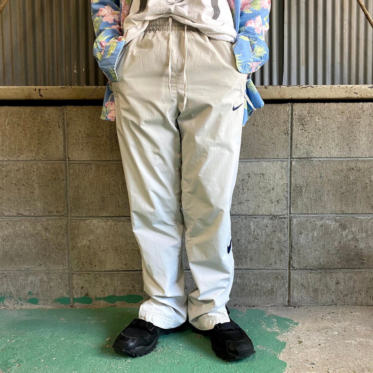 90年代 NIKE ナイキ ビッグスウォッシュ ロゴ刺繍 ジョグパンツ メンズ