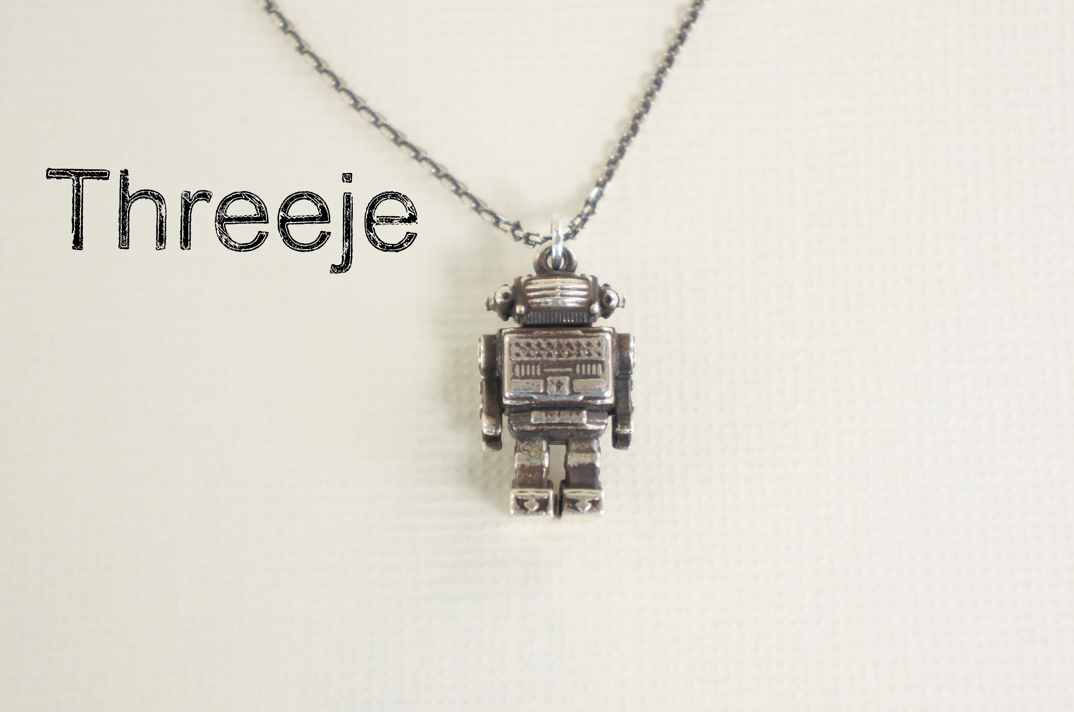 昭和のロボットネックレス | Threeje