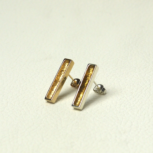 【片耳】VUP-46 "swim" pierced earring