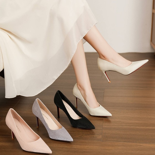 Elegant pointed toe pumps ( 4color )