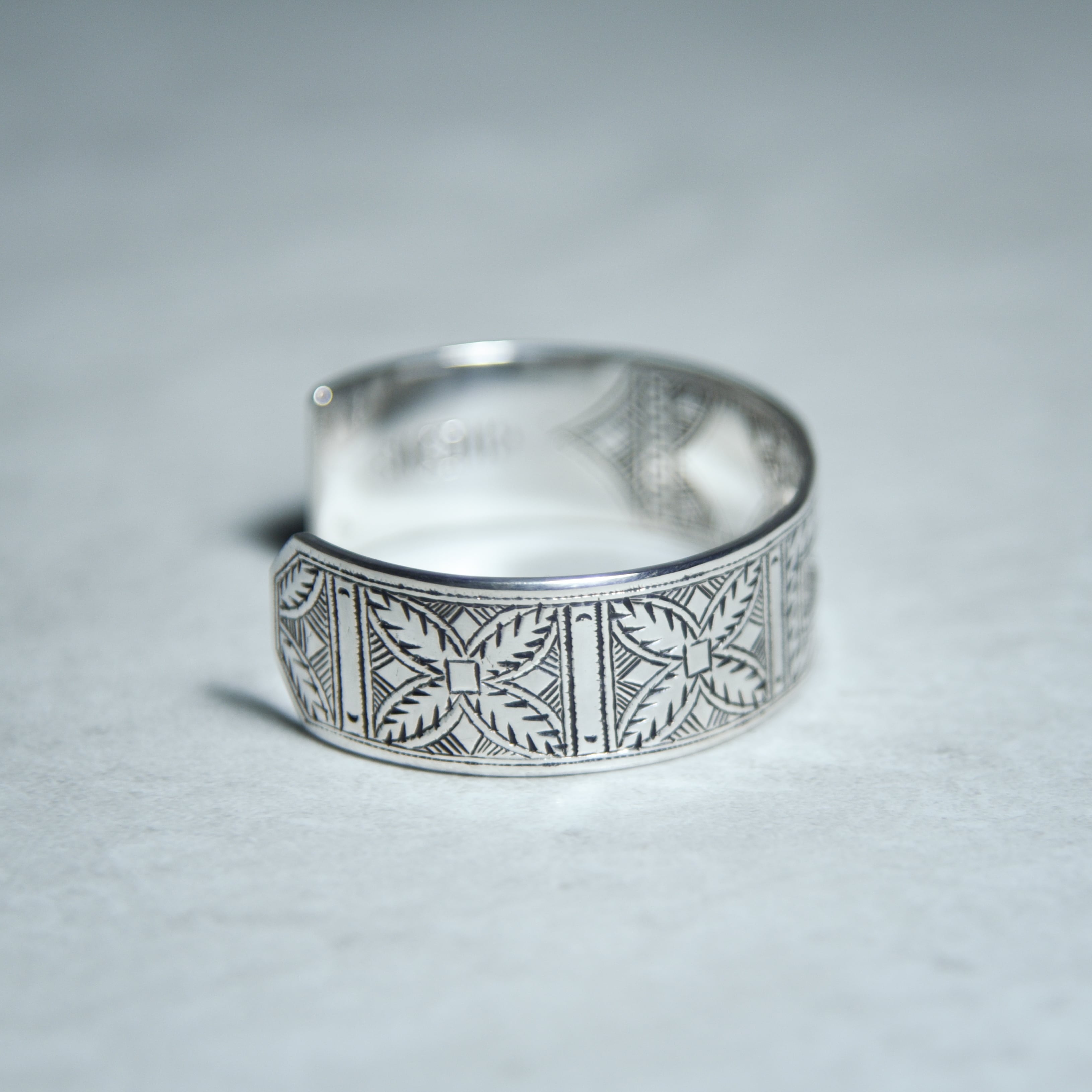 TOUAREG Silver Bangleトゥアレグ シルバー バングル 112 | mark