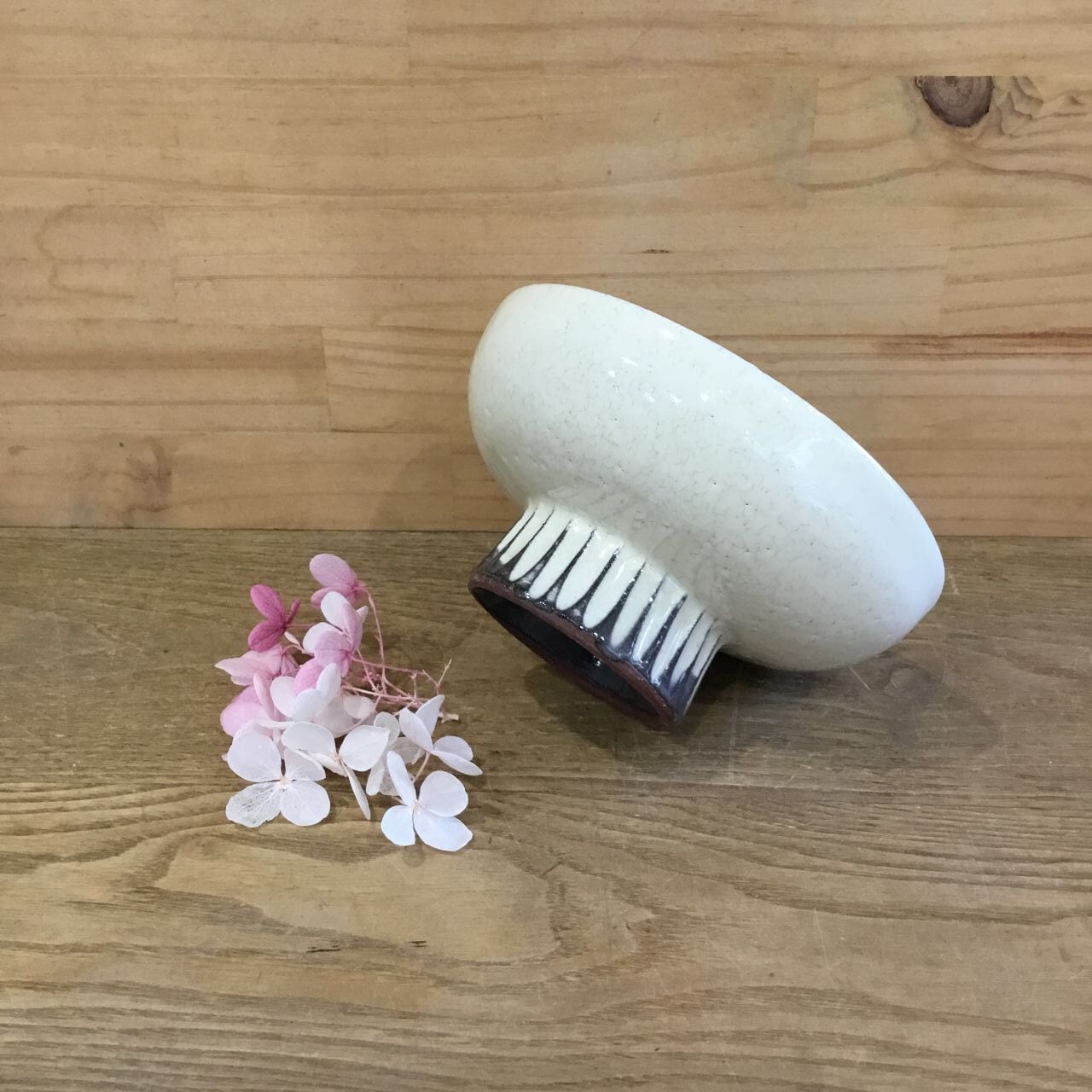 笠間焼 花三島 台付小鉢 新井倫彦作 | 趣味の園芸と陶器山竹