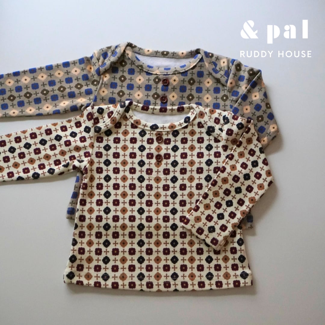 &pal / geometric pattern tops / 2col