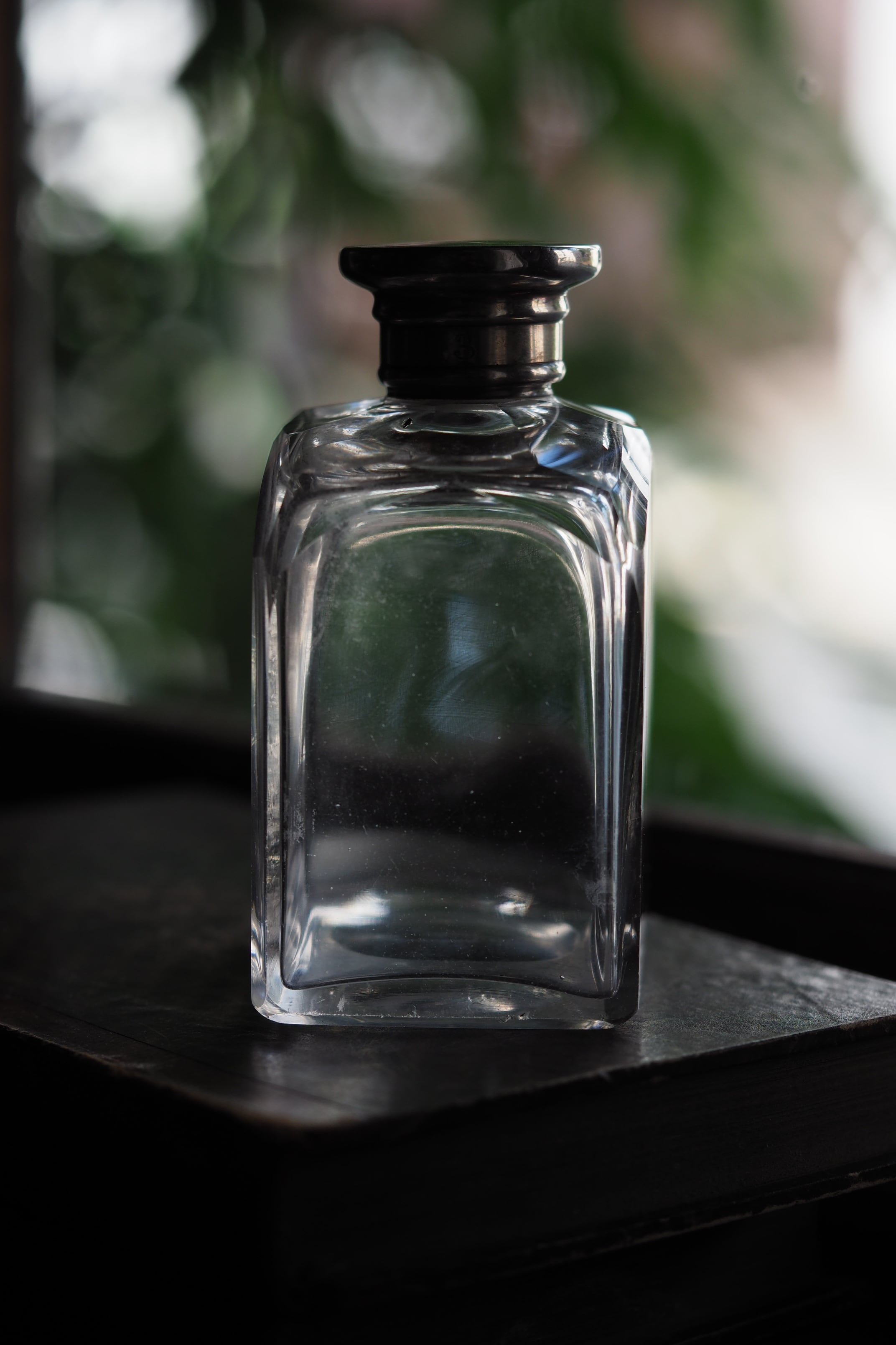 クリスタルガラス製コロンボトル No.2-antique glass perfume bottle