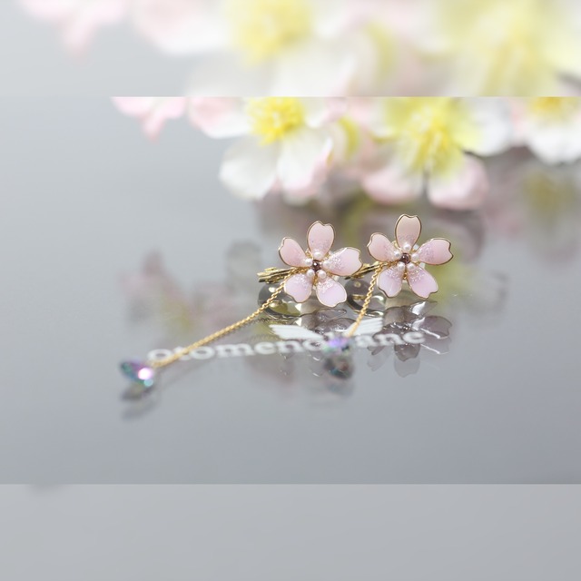 春の訪れ梅の花 ソフトフィットイヤリング