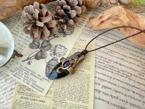 【オブシディアンxアメジスト】魔封じのナイフペンダント