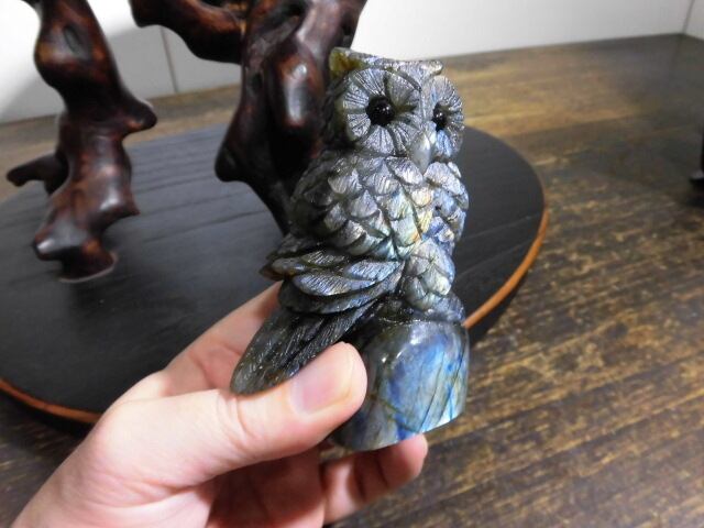 福を呼ぶ【送料無料】【高品質】ラブラドライトふくろう　no.3