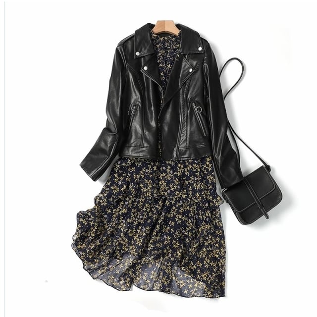 カズちゃん様！ライダーズジャケットレディ新品未使用と花柄