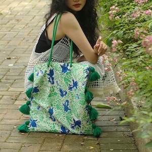 color-block tassel canvas tote <b1586>