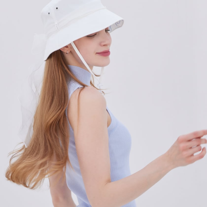 Hidden Logo Ribbon Bucket Hat (White-Blue) | プレミアムゴルフウェア　J.JANE Japan