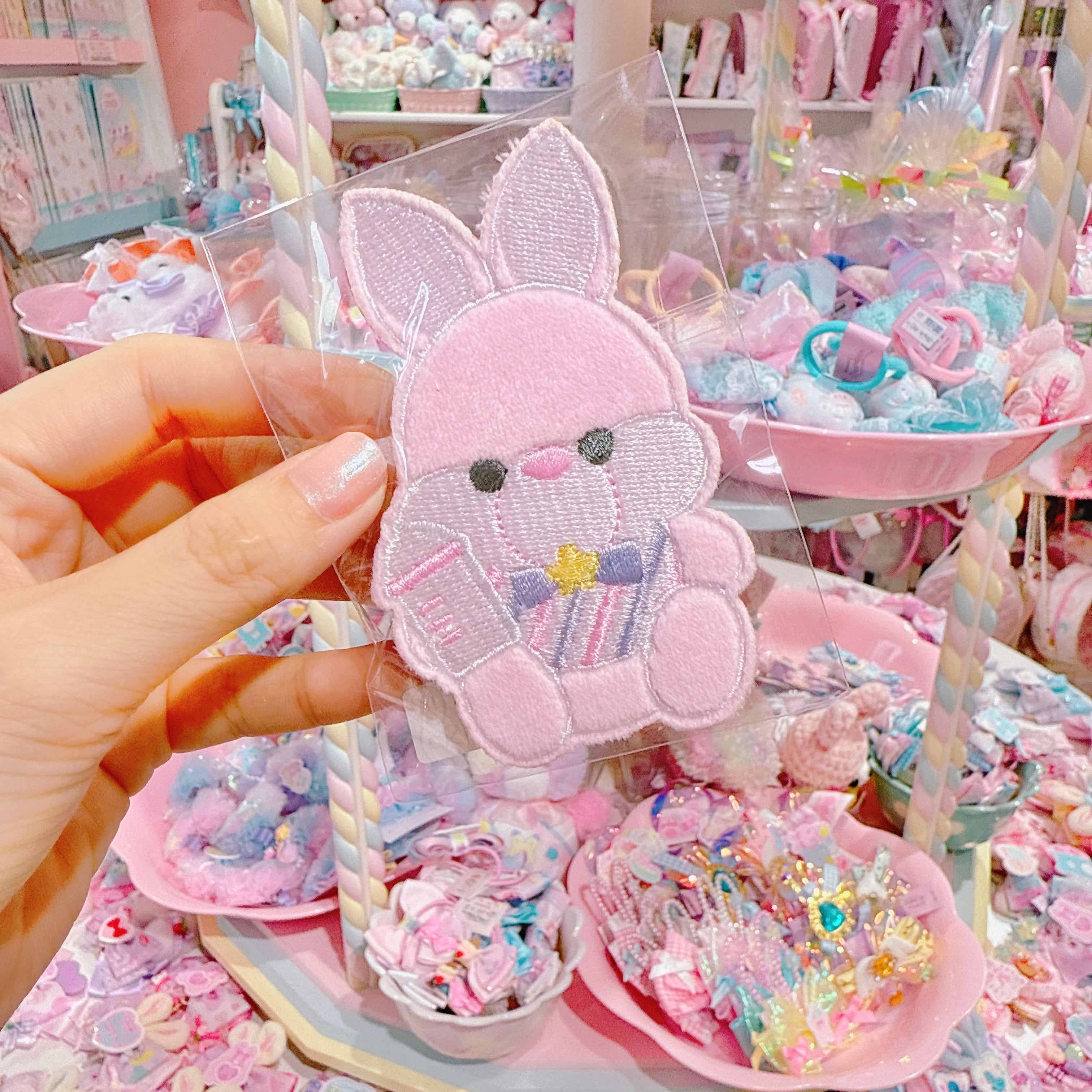 【C1】4-18クリップブローチ