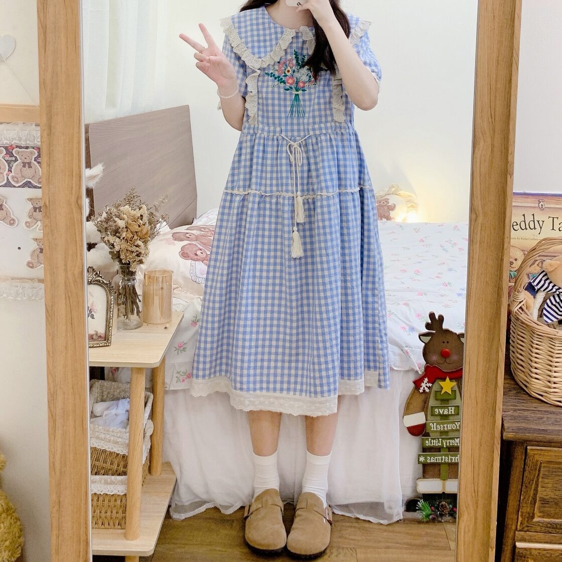 ギンガムチェックフラワー刺繡ワンピース ロング丈 チェック柄 花柄  