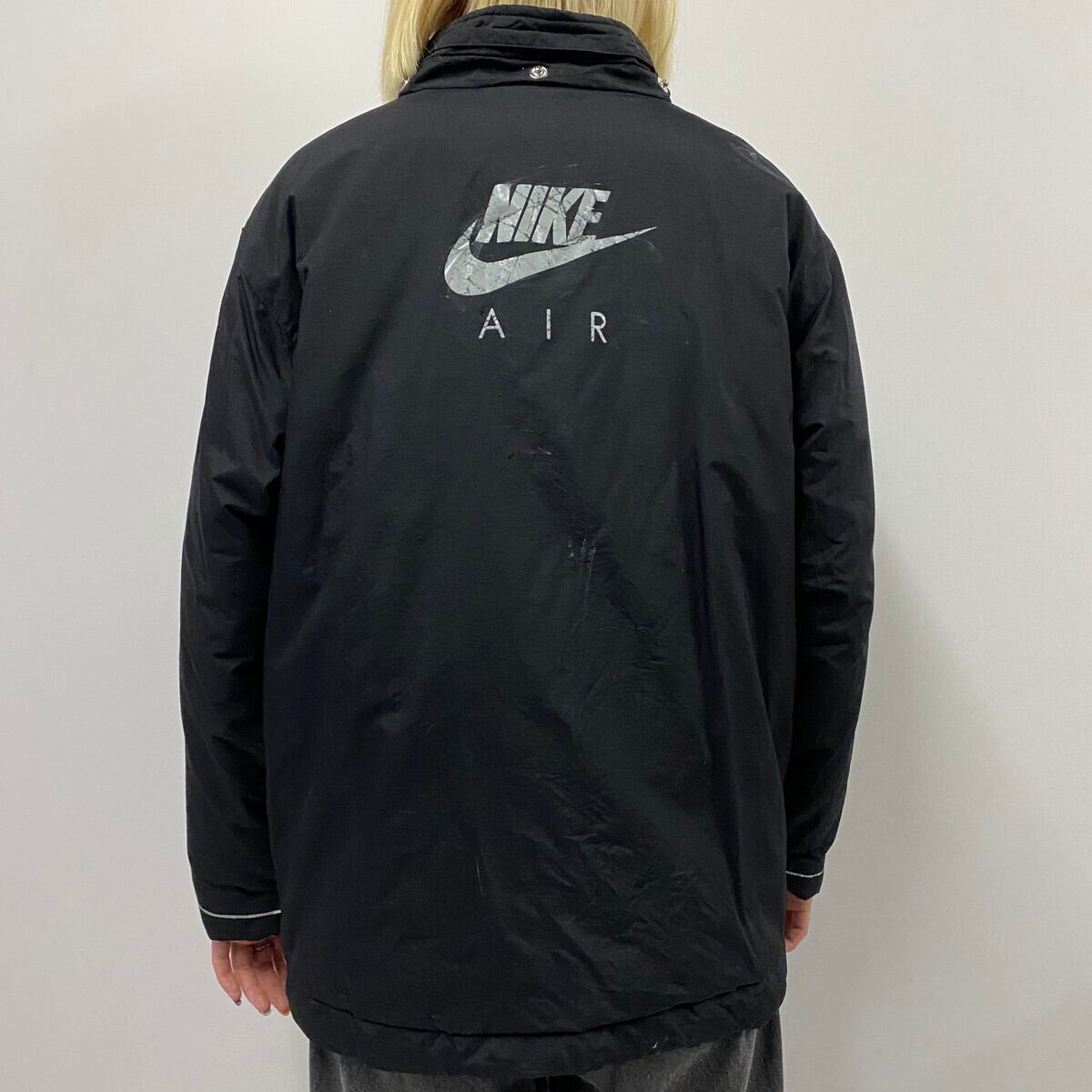 訳あり特価 NIKE ナイキ 中綿 ナイロンジャケット キッズL 古着 黒