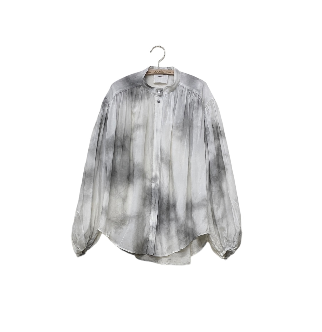 BLOUSE 082-3【沖縄炭、土ムラ染め×綿シルクギャザーブラウス】