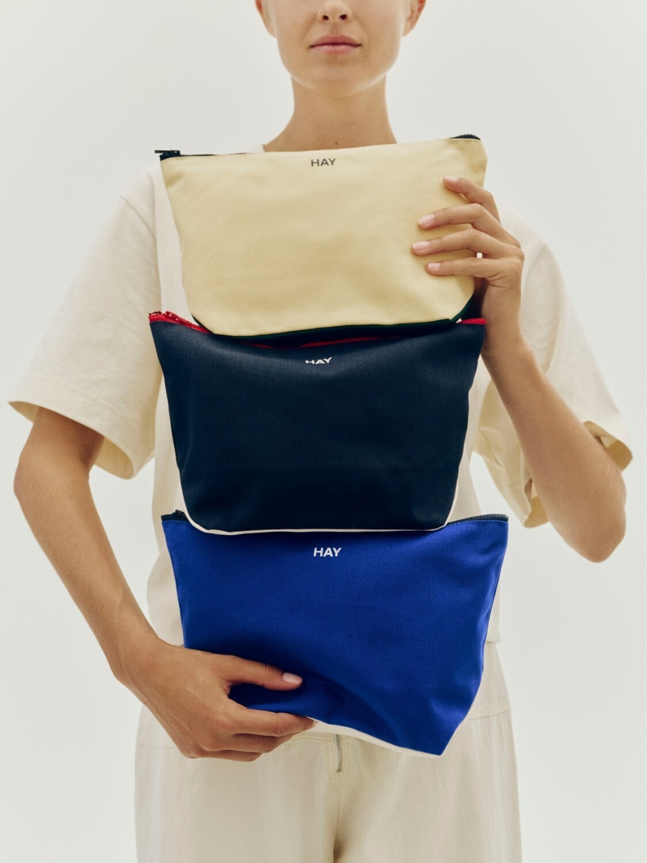 HAY / MULTI POUCH M