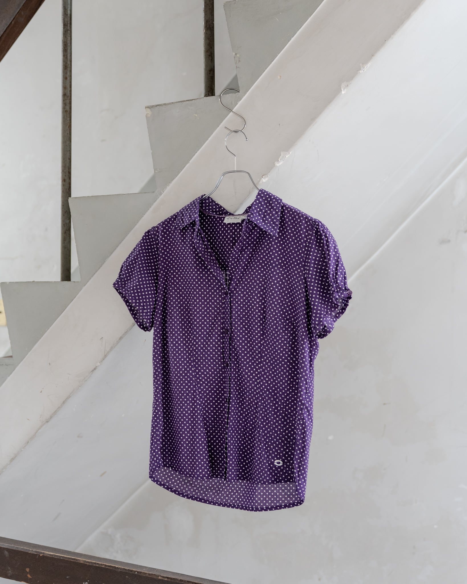 90s DOT SHIRT