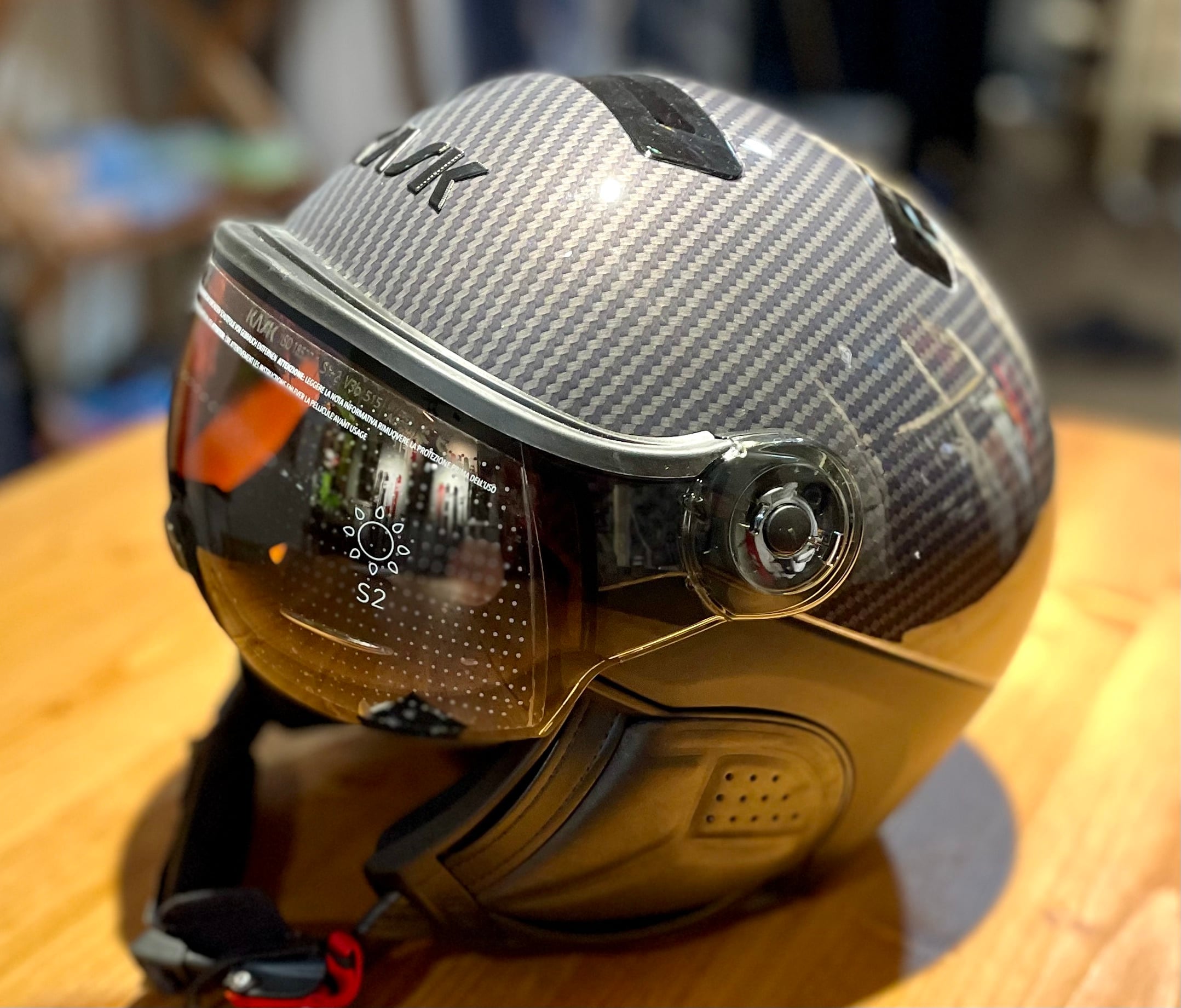 KASK バイザー付きスキーヘルメット / ELITE / 340 - Carbon - BLK