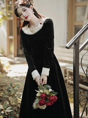【0102】Retro Black Velvet Long Sleeve Dress