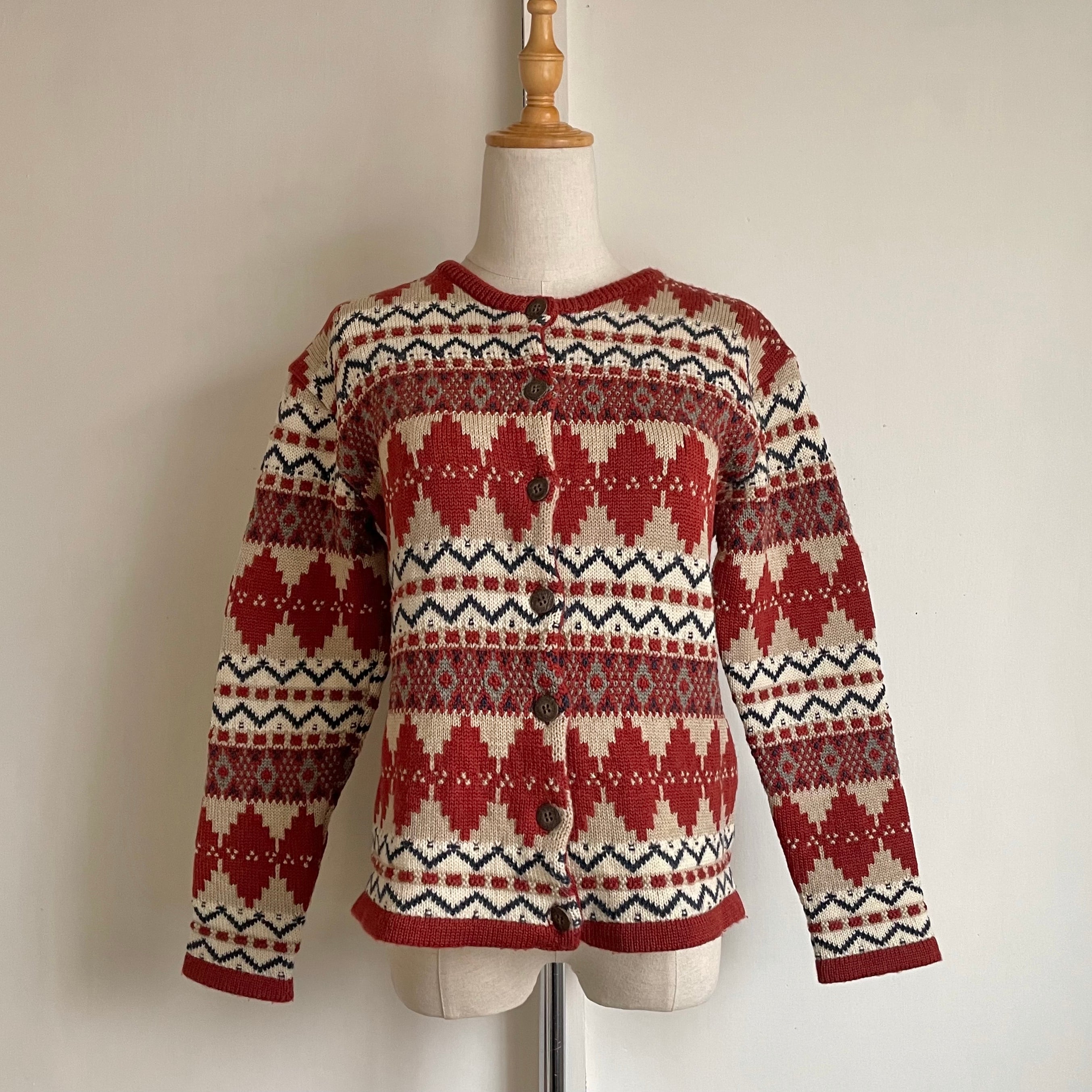 red nordic pattern cardigan 〈レトロ古着 赤 ノルディック柄 red nordic pattern cardigan 〈レトロ古着 赤 ノルディック柄