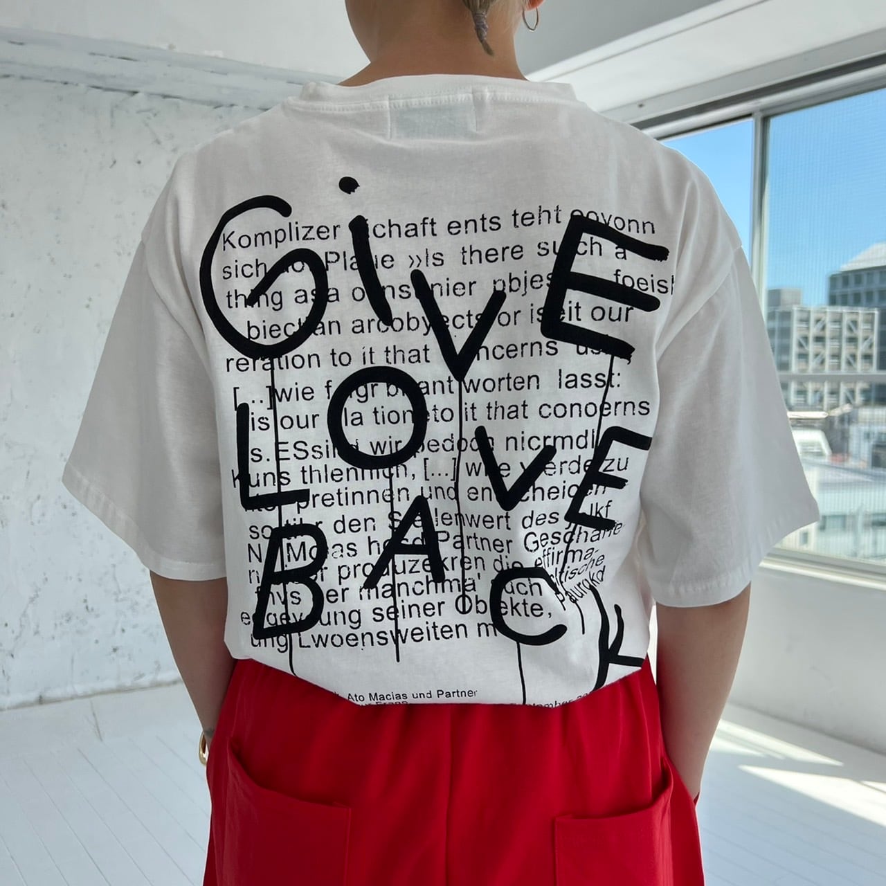 GIVE LOVE BACK t-shirt _ LN01267 | lanan(ラナン)