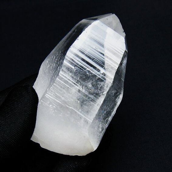 レムリアンシード 水晶 原石 ブラジル ミナスジェライス州 コリント産 一点物 おまかせ便 171-6909