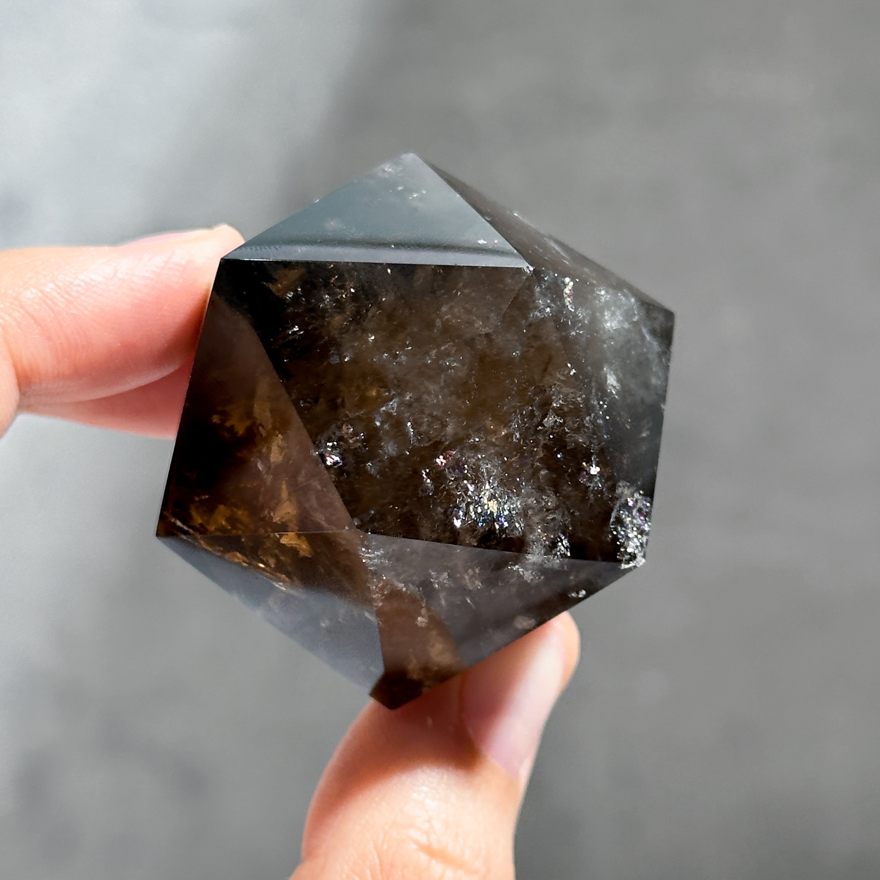 ミナスジェライス産スモーキークォーツ 二十面体33◇ Smoky Quartz