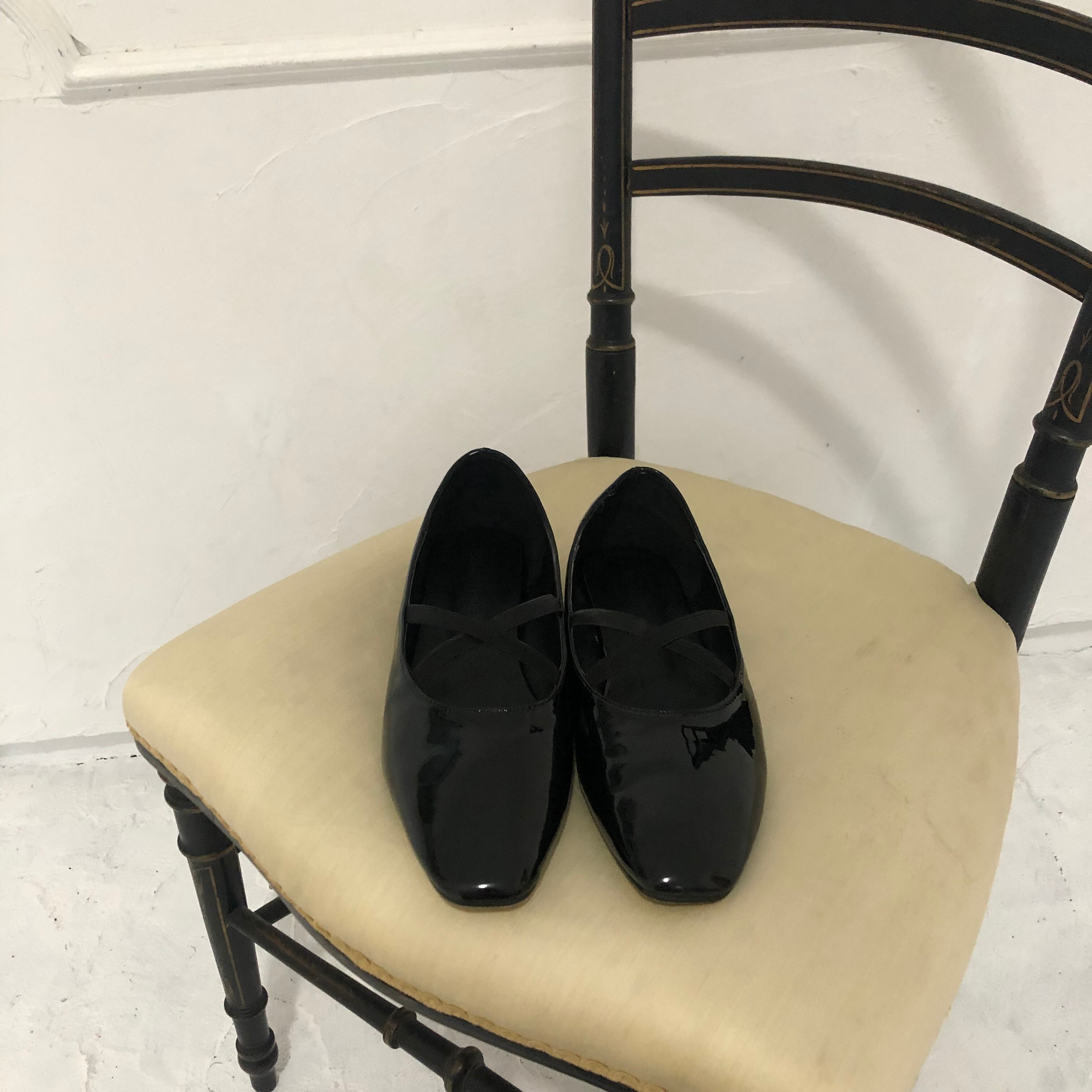 cross ballet shoes