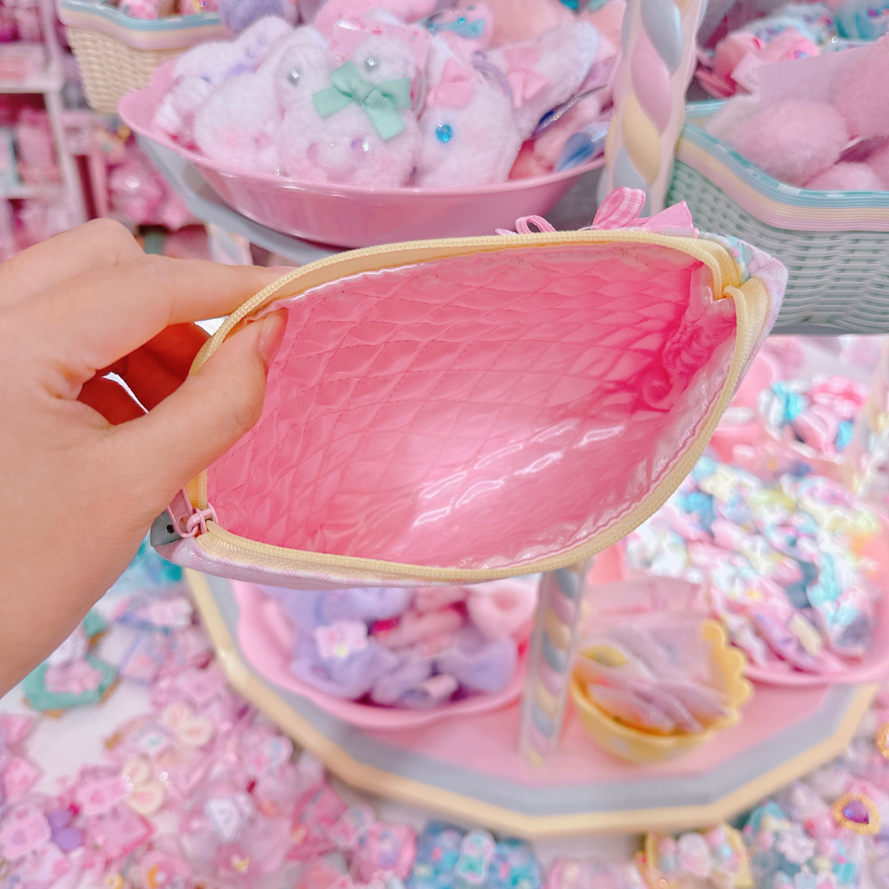 【F1】68-27ポーチ