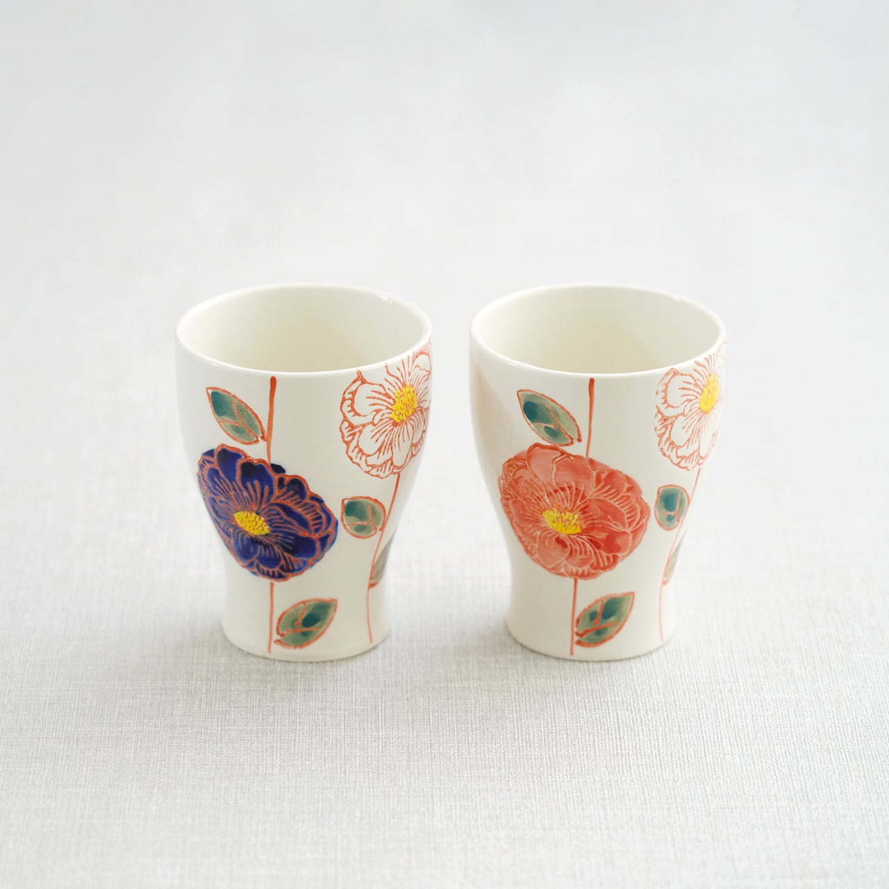 花かざり 反コップ（青・赤） | 菊祥陶器／工房祥sho～ Kikusho