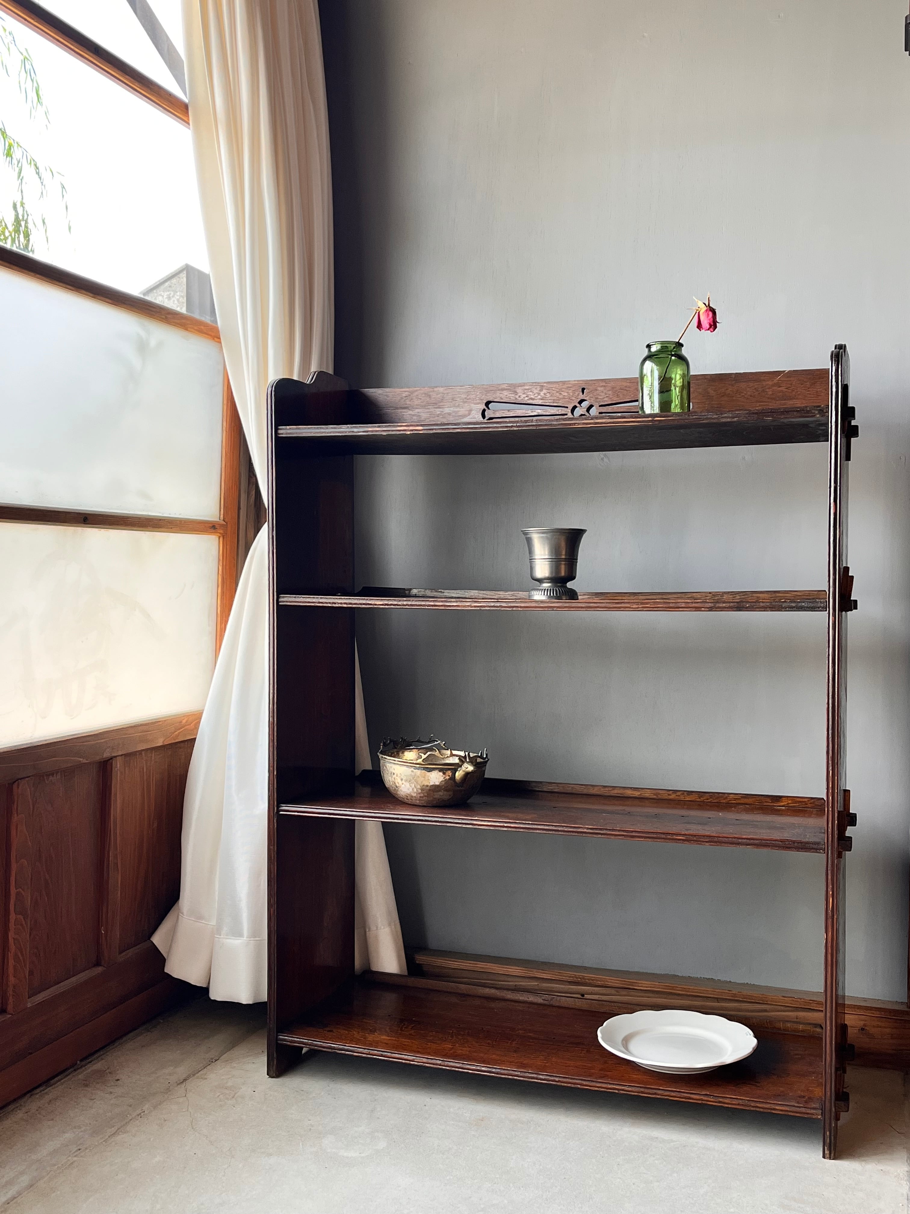 ウェスタンな本棚