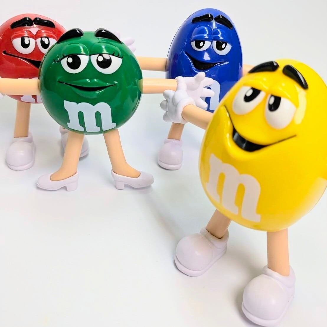 ✨️お得なSETでGET‼️✨️【m&m's（エムアンドエムズ）】PVCフィギュア4COLOR SET / 4体セット〚アメリカン雑貨 アメトイ〛