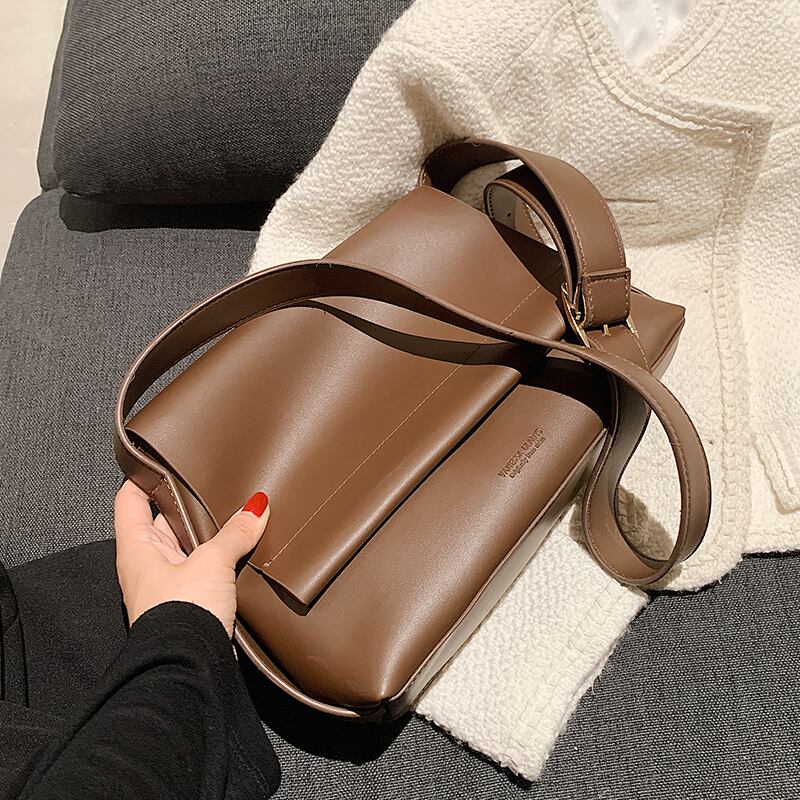 スタンダードオータムウィンター レトロ 秋物 冬物 トートバッグ メッセンジャーバッグ Tiancai_Wing_Bag45061769901