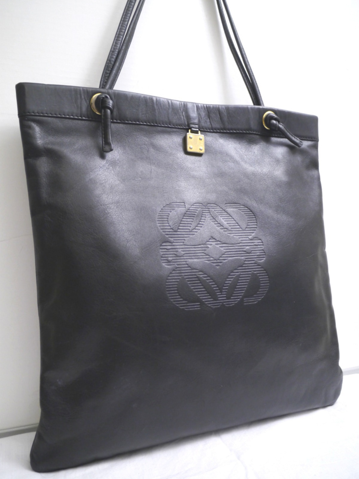 ◇LOEWE ロエベ ANAGRAM アナグラム A4対応 タブレット可 ナッパレザー 