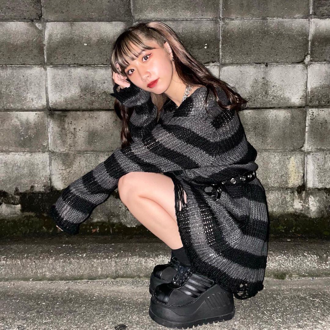 送料無料 地雷系人気no 1 ボーダーダメージbigニット Volcan Aphrodite 送料無料 地雷系人気no 1 ボーダーダメージbigニット Volcan Aphrodite